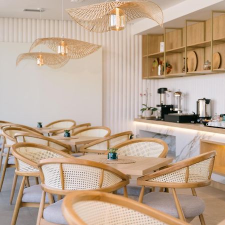 אולסינץ' Hotel Teuta מראה חיצוני תמונה