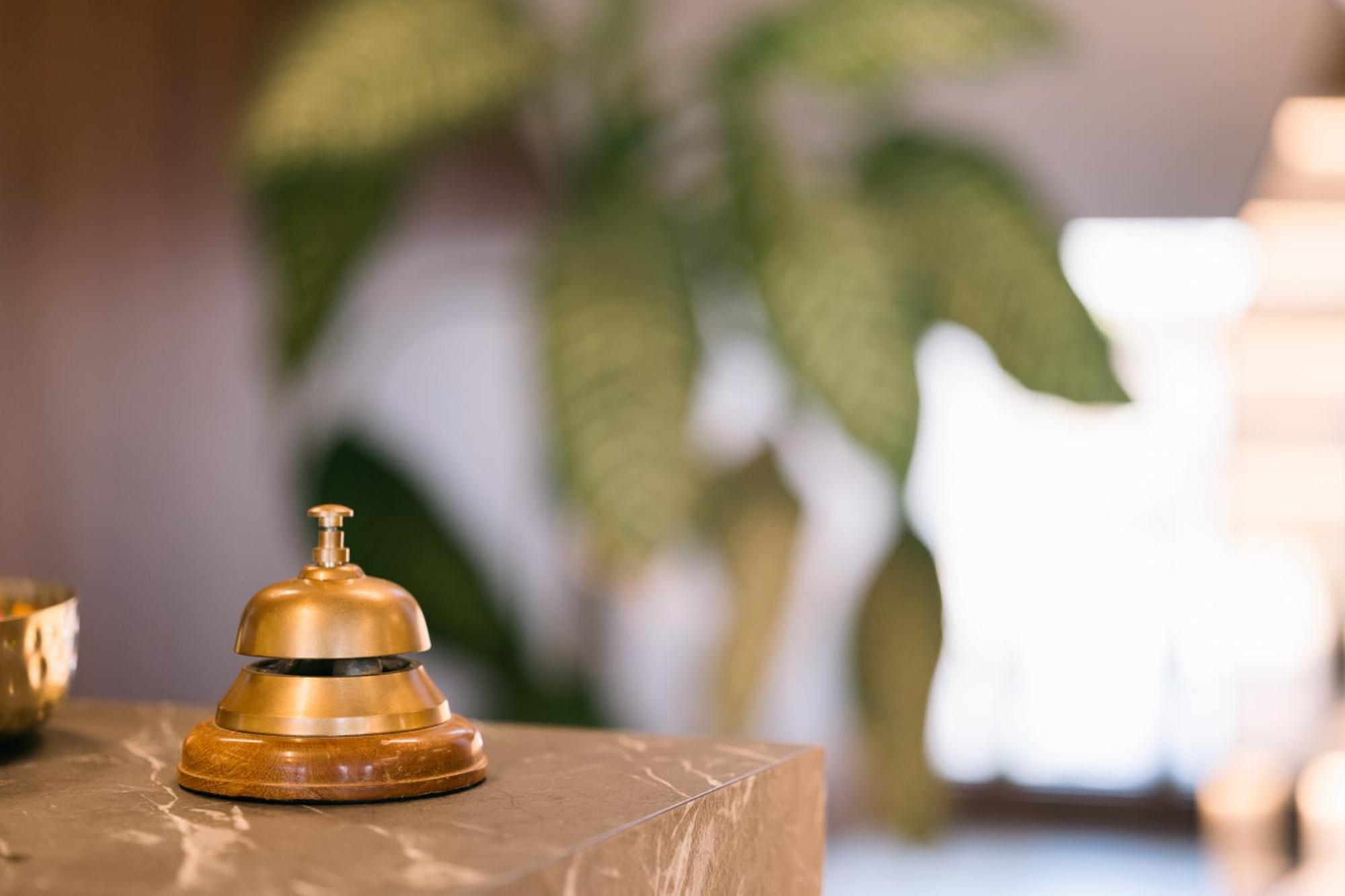 אולסינץ' Hotel Teuta מראה חיצוני תמונה